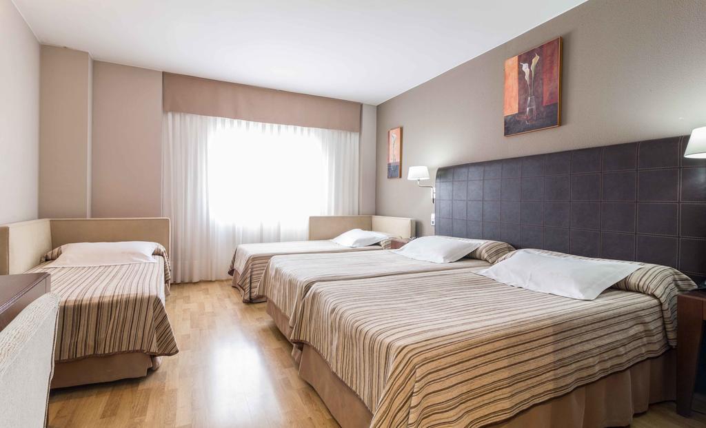 Hotel El Patio La Almunia de Doña Godina Zewnętrze zdjęcie