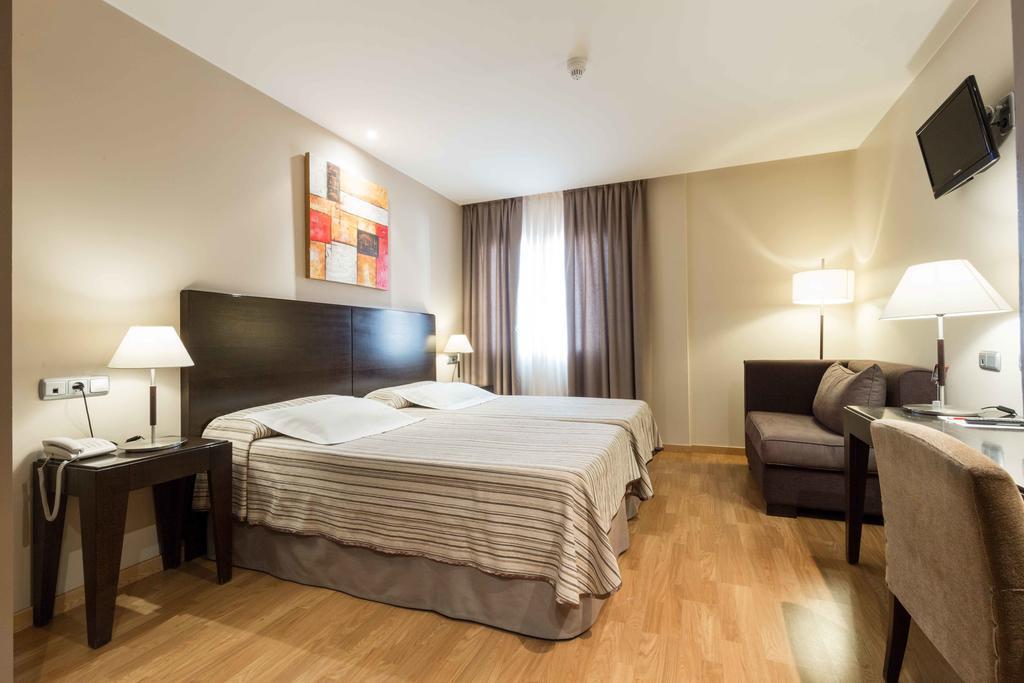 Hotel El Patio La Almunia de Doña Godina Zewnętrze zdjęcie
