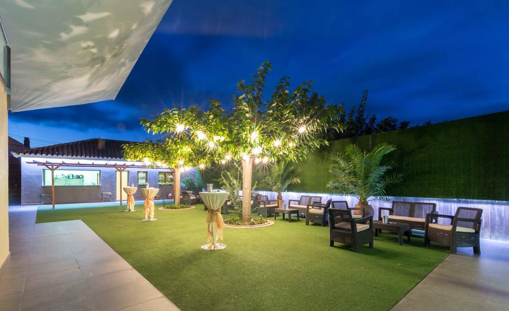 Hotel El Patio La Almunia de Doña Godina Zewnętrze zdjęcie