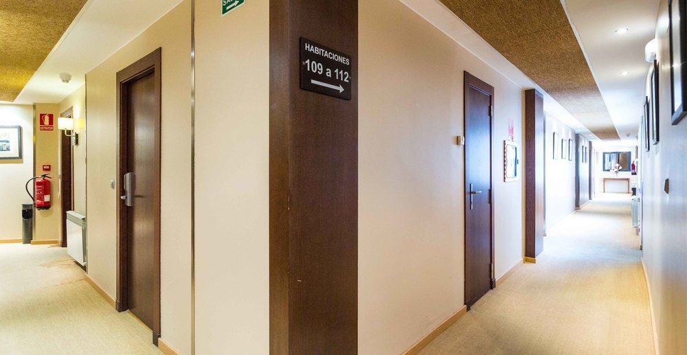 Hotel El Patio La Almunia de Doña Godina Zewnętrze zdjęcie